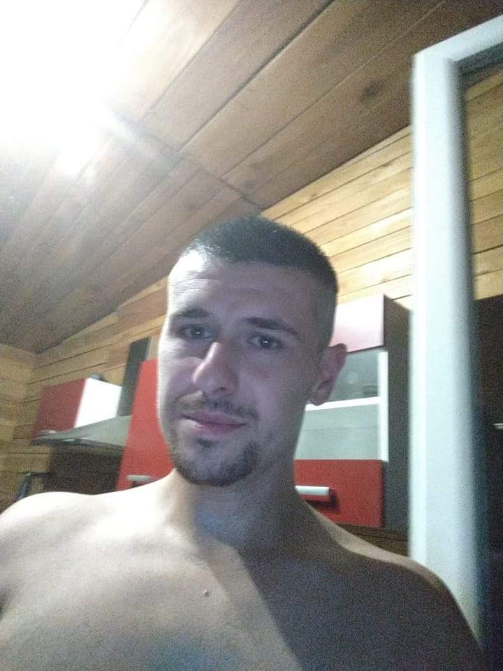 Profil de Almamy